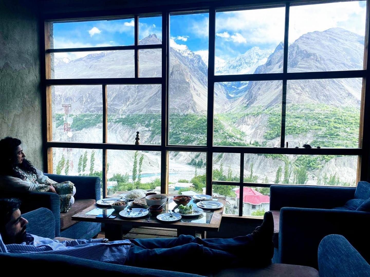 Backpackers Stories By Old Hunza Inn Karimabad  Экстерьер фото