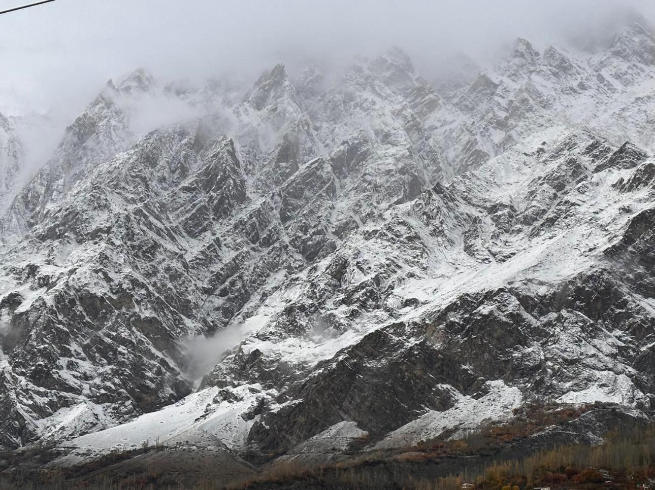 Backpackers Stories By Old Hunza Inn Karimabad  Экстерьер фото