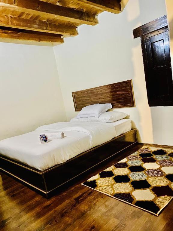 Backpackers Stories By Old Hunza Inn Karimabad  Экстерьер фото